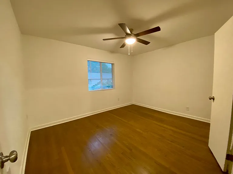 Oak Pointe Apartments — Photo 33