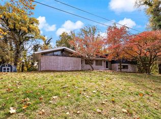 1703 Windsor Dr, High Point, NC 27262