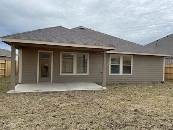 9911 Highland Harvest Dr, Baytown, TX