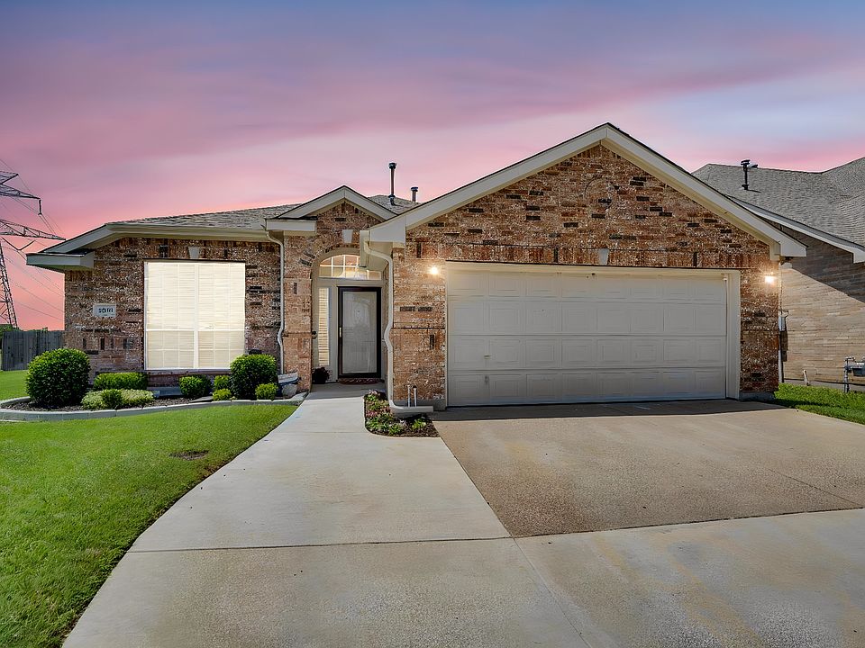1st image of 6516 Fairglen Dr