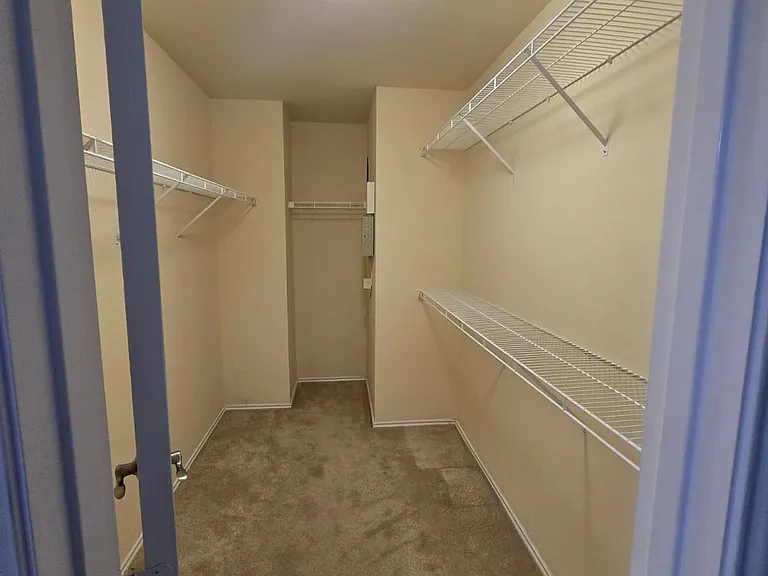 2837 Terrace Dr — Photo 15