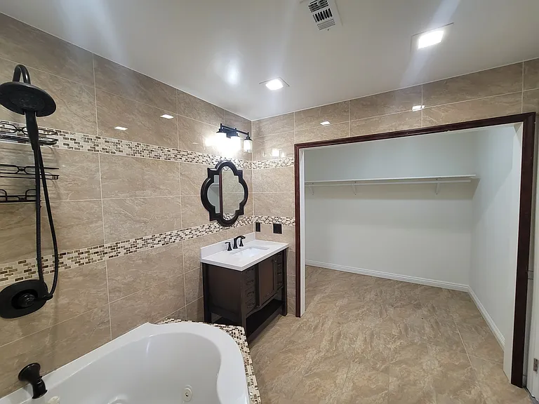 11076 Sharp Ave #C — Photo 22