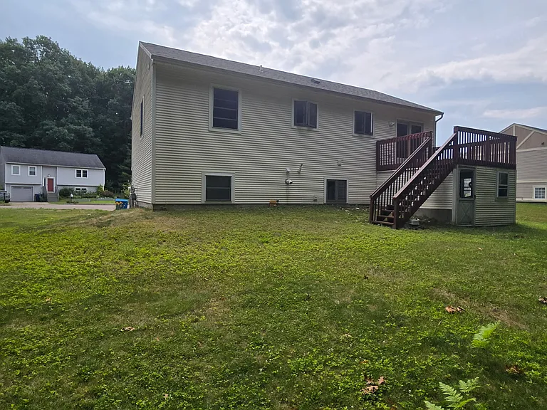 140 Birch Ct — Photo 5