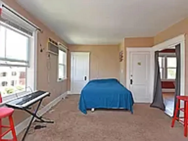 465 Lloyd Pl #2 — Photo 8