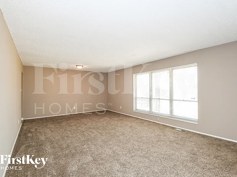 12810 Verwood Dr — Photo 3