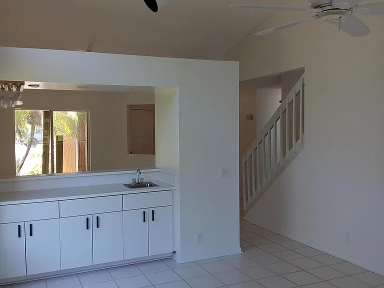 23157 Fountain View Dr #E — Photo 7