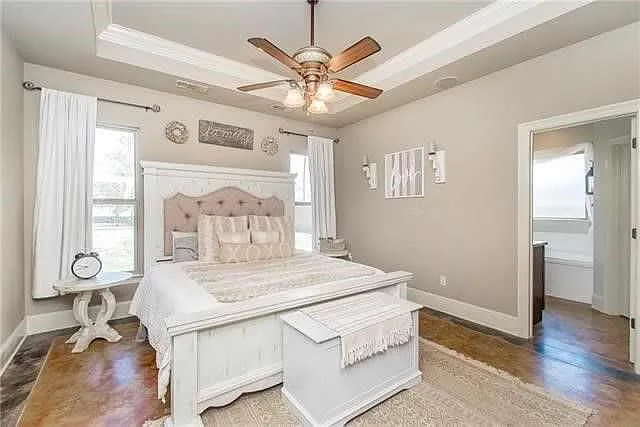 152 Fayedaye Dr — Photo 11