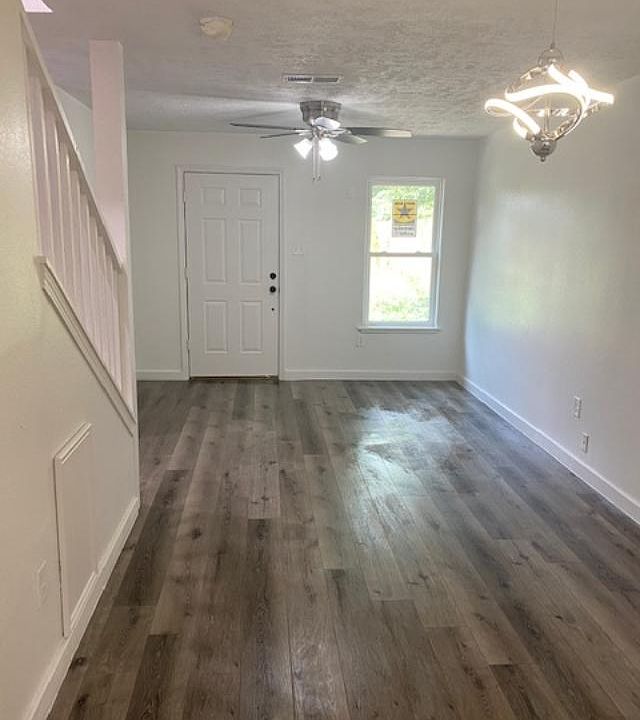 1st image of 9209 Peachtree St