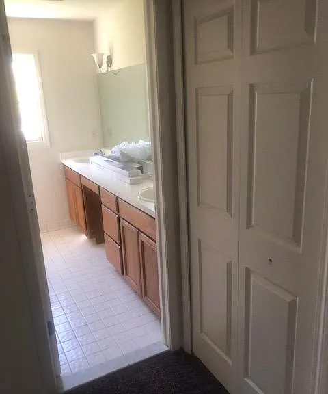 Upstairs Bath with shower, tub and double sinks