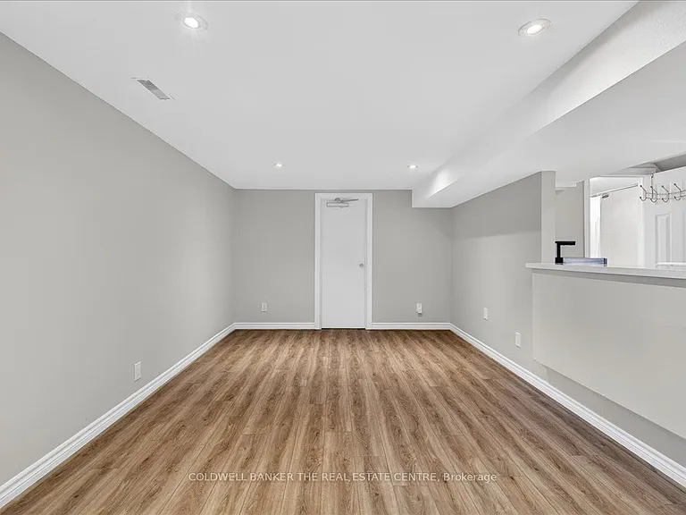 117 Bolton Ave — Photo 9