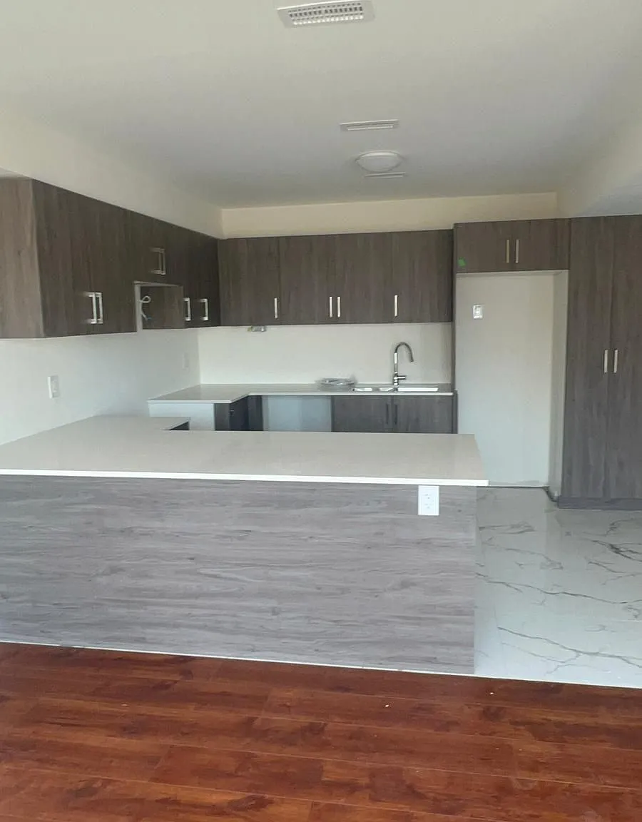 3 bed, $3,000 — Photo 3