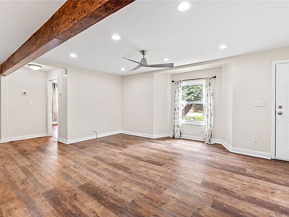 5th image of 2920 Chambers Rd