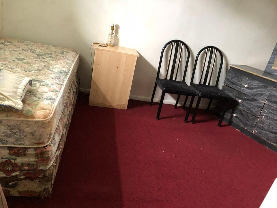2nd image of 6213 Kenilworth Ave #3