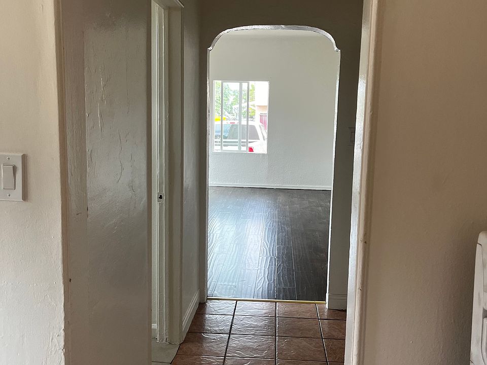 1st image of 1415 Simmons Ave APT 1