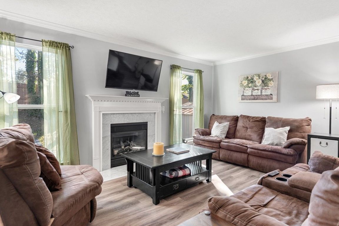 next background image