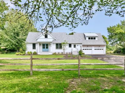 420 Long Hwy, Little Compton, RI, 02837