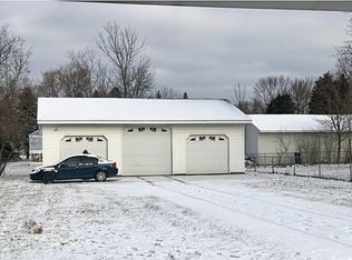 1053 Burns St, Mount Morris, MI 48458