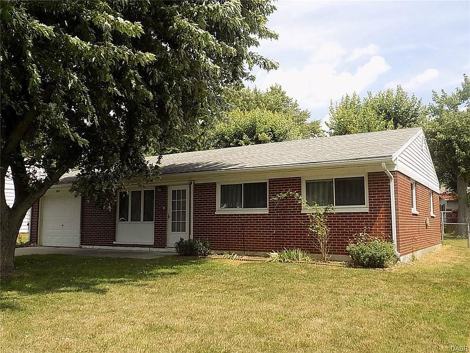 1st image of 305 Victoria Dr