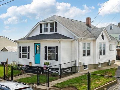 45 Fortin Ave, Pawtucket, RI, 02860