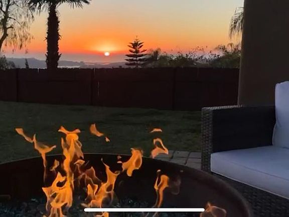 3rd image of 6811 Vianda Ct