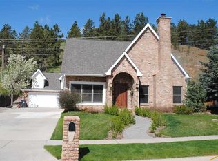 3109 Stockade Dr, Rapid City, SD 57702