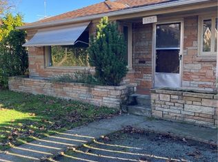 4406 37th Ave SW, Seattle, WA 98126