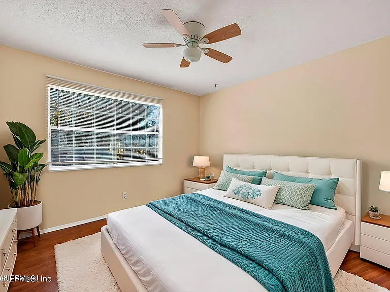 4822 Windrush Ln — Photo 6