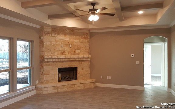 2nd image of 155 Eaglerock