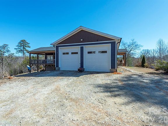 2nd image of 622 Rutherford Dr