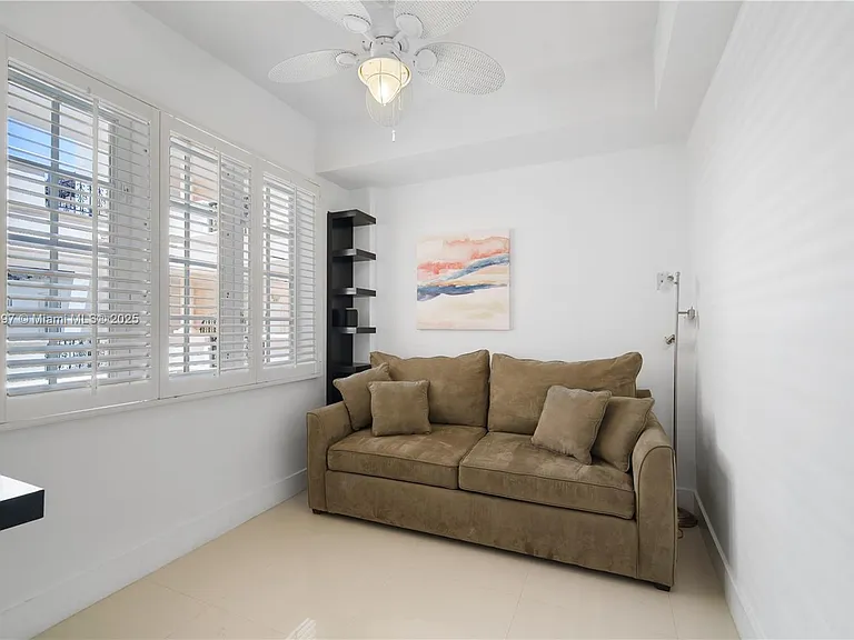 19234 Fisher Island Dr #19234 — Photo 26
