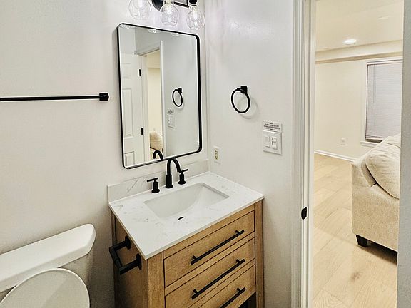 3rd image of 1033 Riva Ridge Dr
