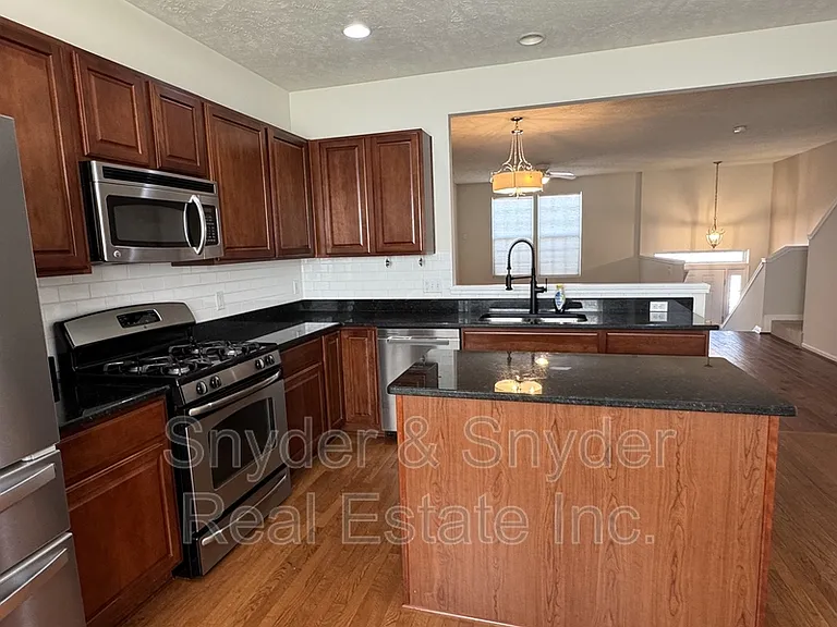 393 Caleb Dr #1 — Photo 5