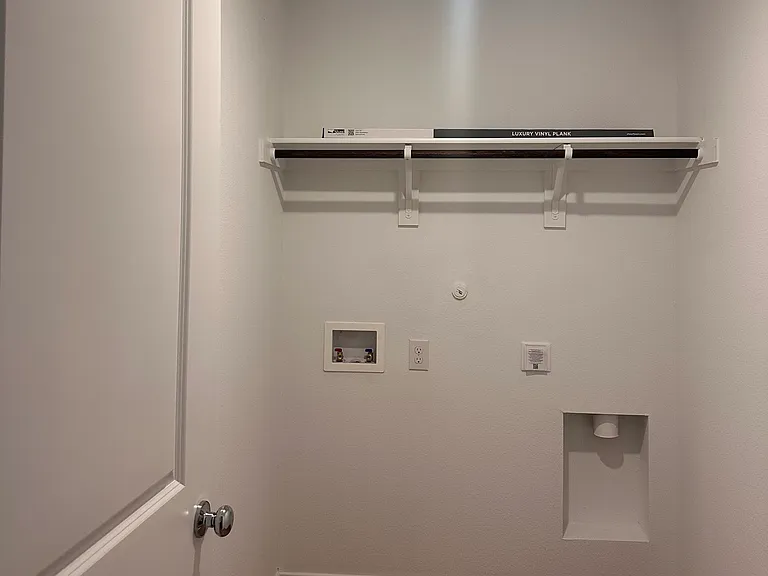 5816 Crystal Water Way — Photo 5
