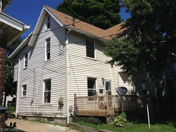1435 Stark Ave SW, Canton, OH 44706