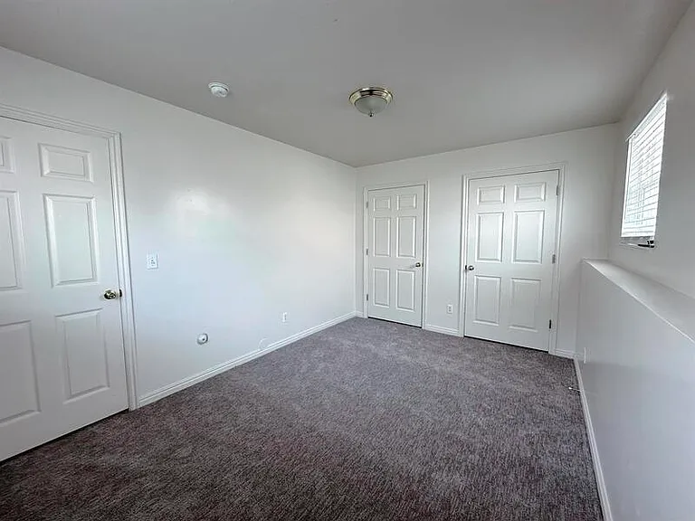 327 N 270 W — Photo 18