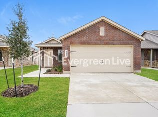 808 Dressage Ln, Aubrey, TX 76227