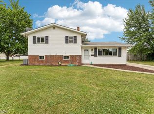 6269 Sylvia Ct, Brookpark, OH 44142