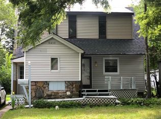 2413 S Pennsylvania Ave, Lansing, MI