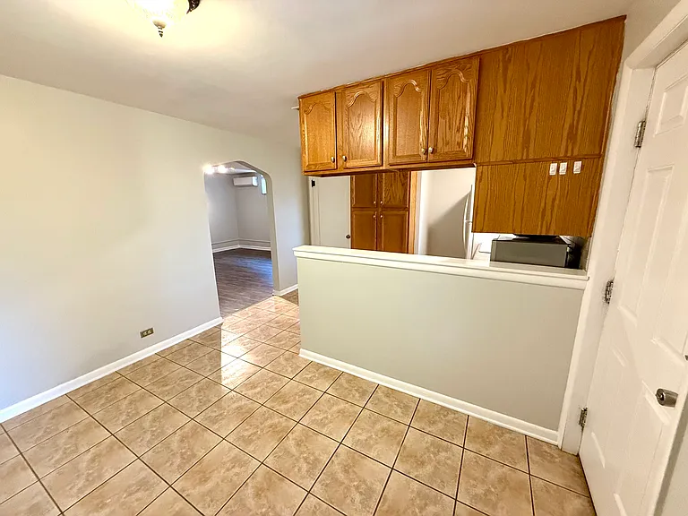 3261 S Pearl St — Photo 9