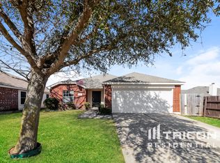 2001 Fairview Dr, Forney, TX 75126