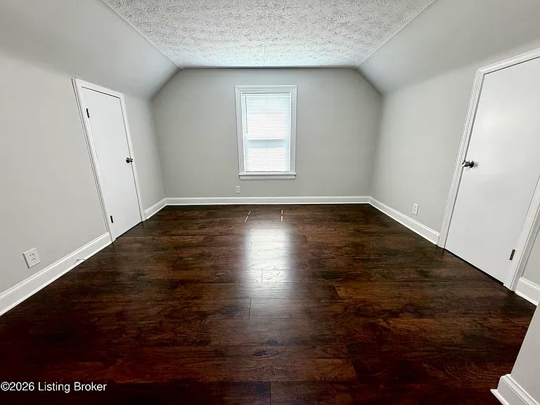 5710 Barrett Ln — Photo 9