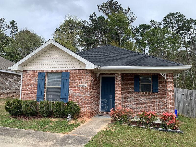 1st image of 13650 Lawton Ln