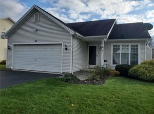 33 Wind Way Cir, Rochester, NY 14624