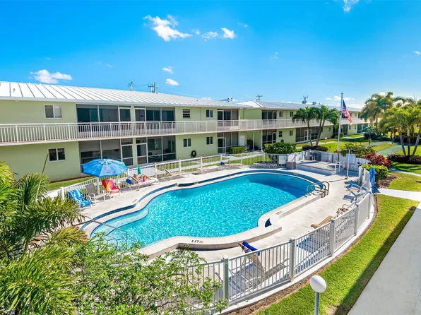 2100 NE 38th #236, Lighthouse Point, FL 33064