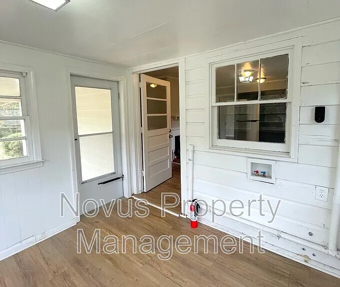586 McKenzie Bridge Rd — Photo 15