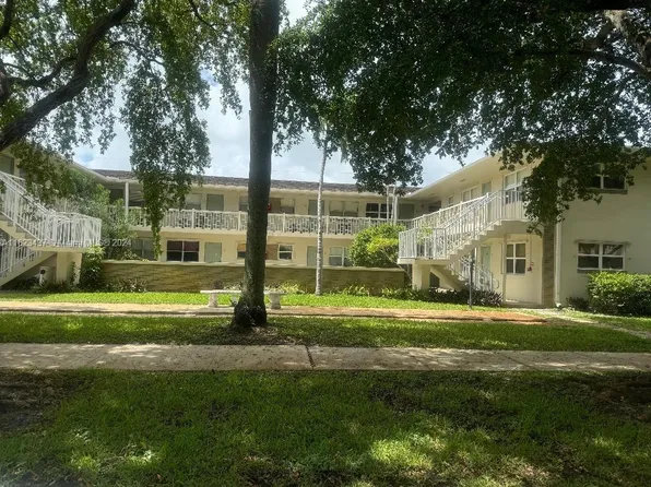 3500 Harrison St APT 4, Hollywood, FL 33021