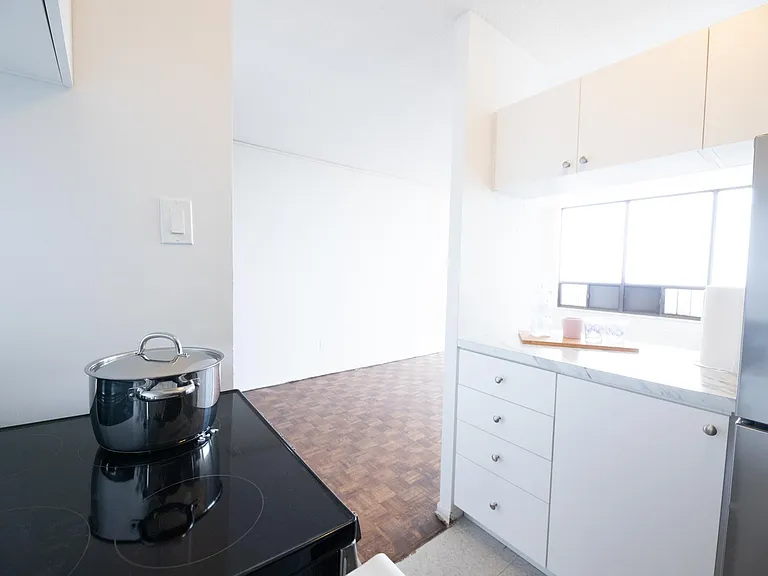 2360 Dundas St W #2350 — Photo 38