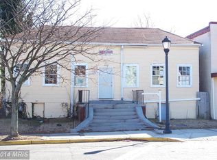 3407 Perry St, Mount Rainier, MD 20712