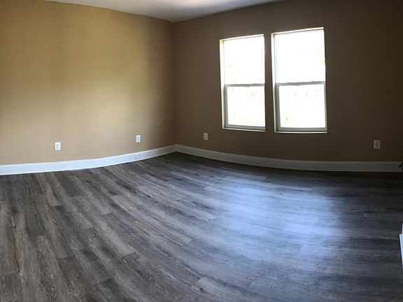 2nd image of 431 E 14th Ave #1