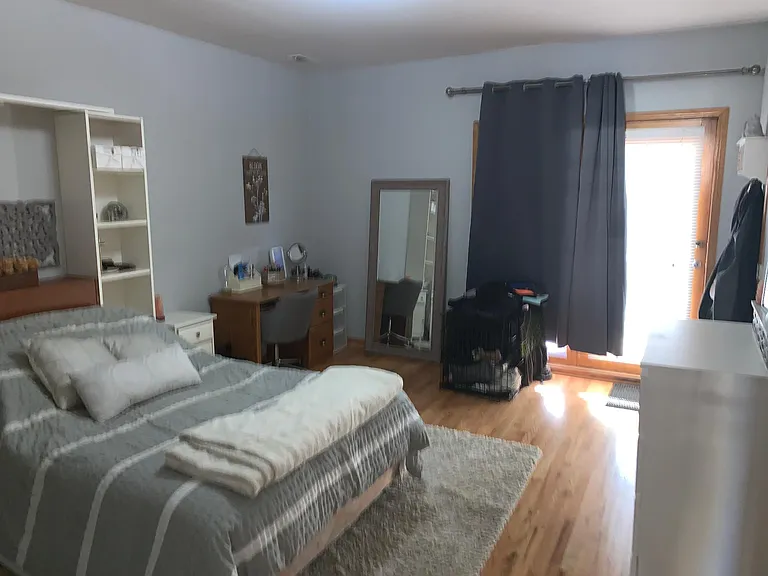 3244 N Sheffield Ave #1 — Photo 10